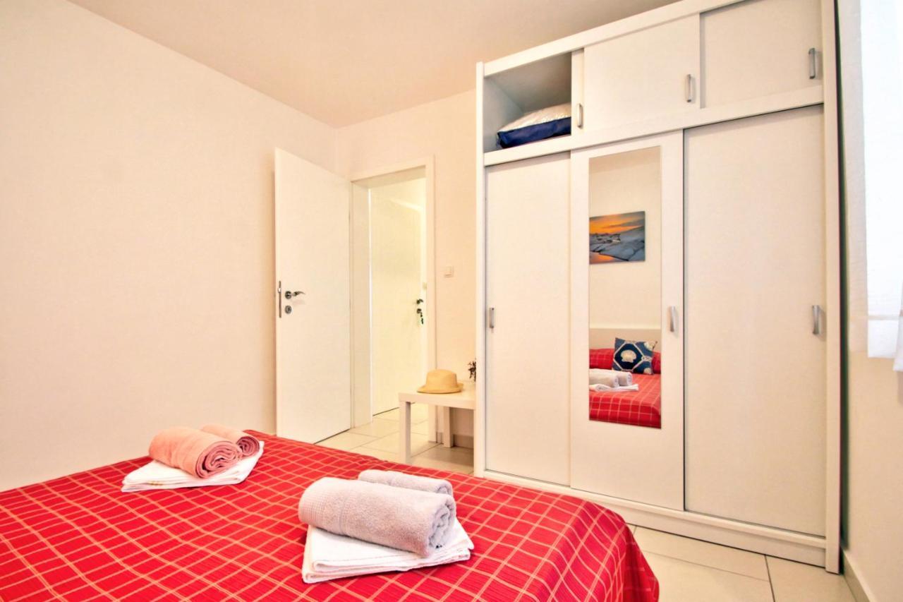 Seashell Vinjerac Apartment Exterior photo